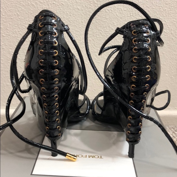 Tom Ford patent leather strappy sandal - Picture 3 of 7